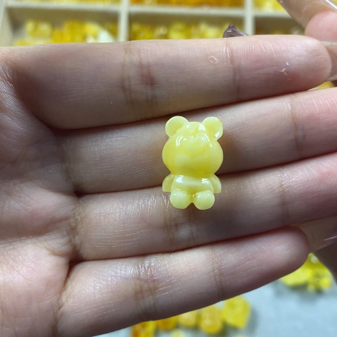 琥珀裸石未镶嵌可*儿小熊