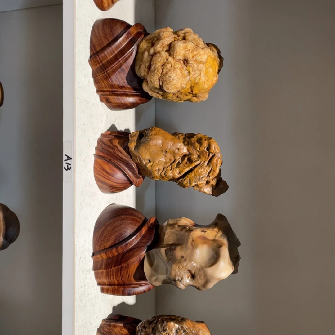 【闪购商品】人物石五个