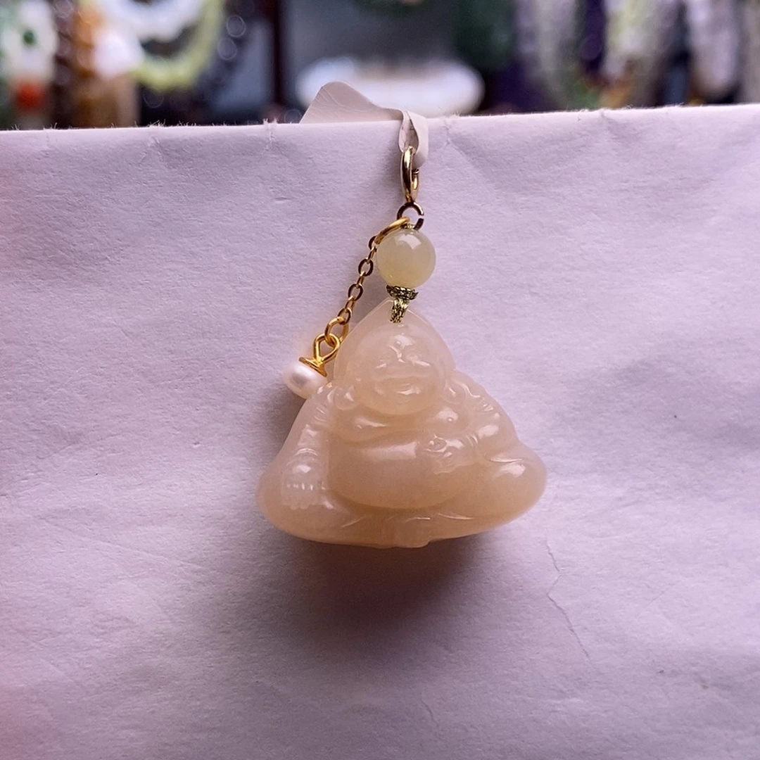 颈饰未镶嵌和田玉红藕粉银镶三角佛公吊坠