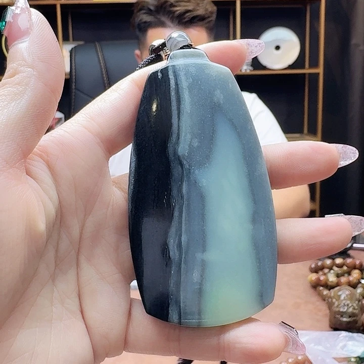 手链未镶嵌透闪石质玉