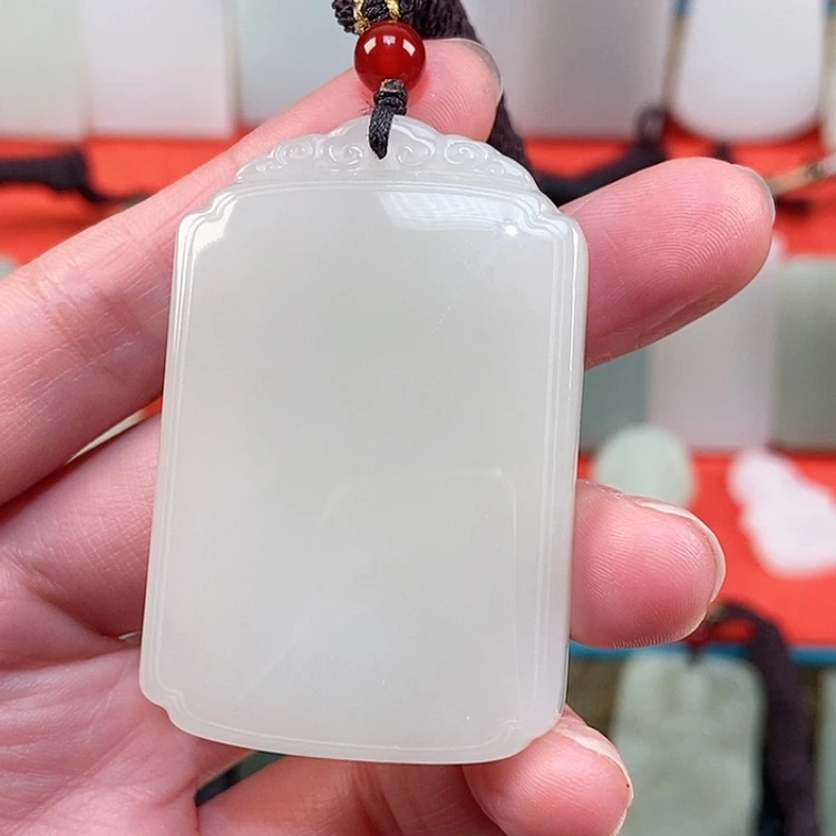 【闪购商品】颈饰未镶嵌和田玉