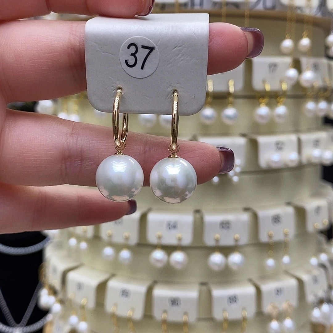 淡水珍珠耳饰18K金镶嵌