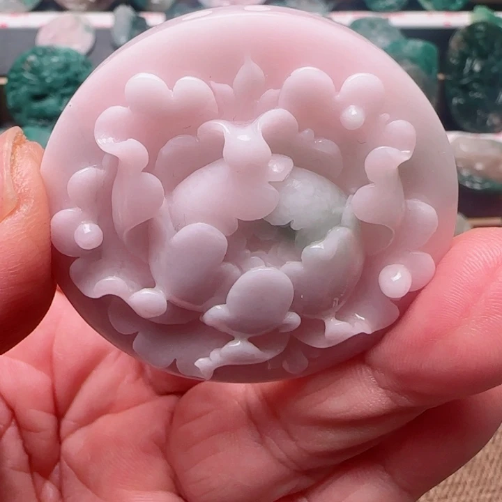 独山玉未镶嵌颈饰