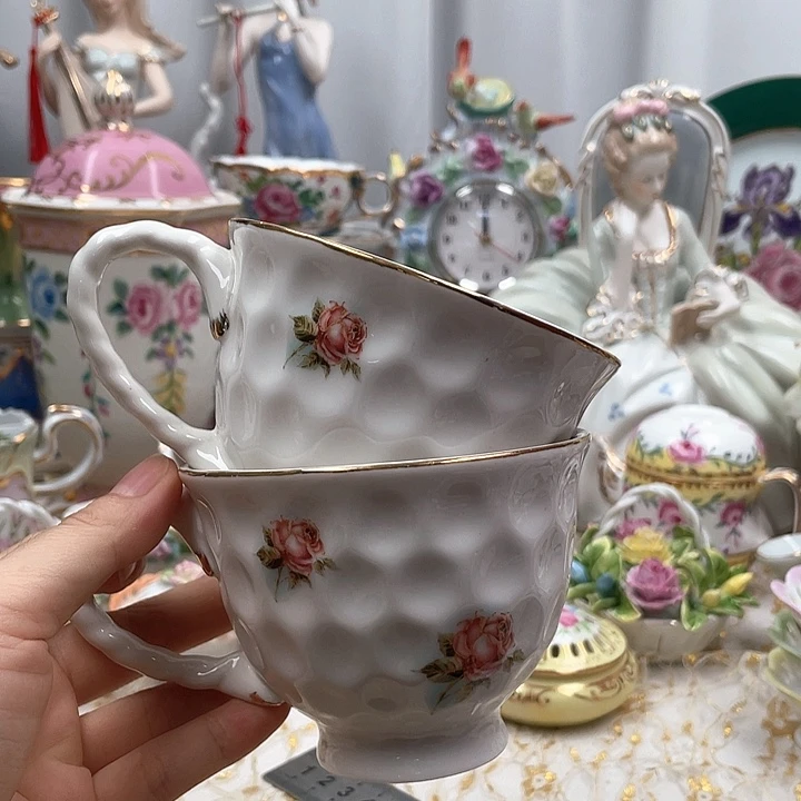 杯碟陶瓷摆件陶瓷