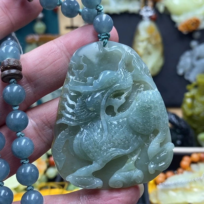 【闪购商品】蛇纹石玉吊坠未镶嵌