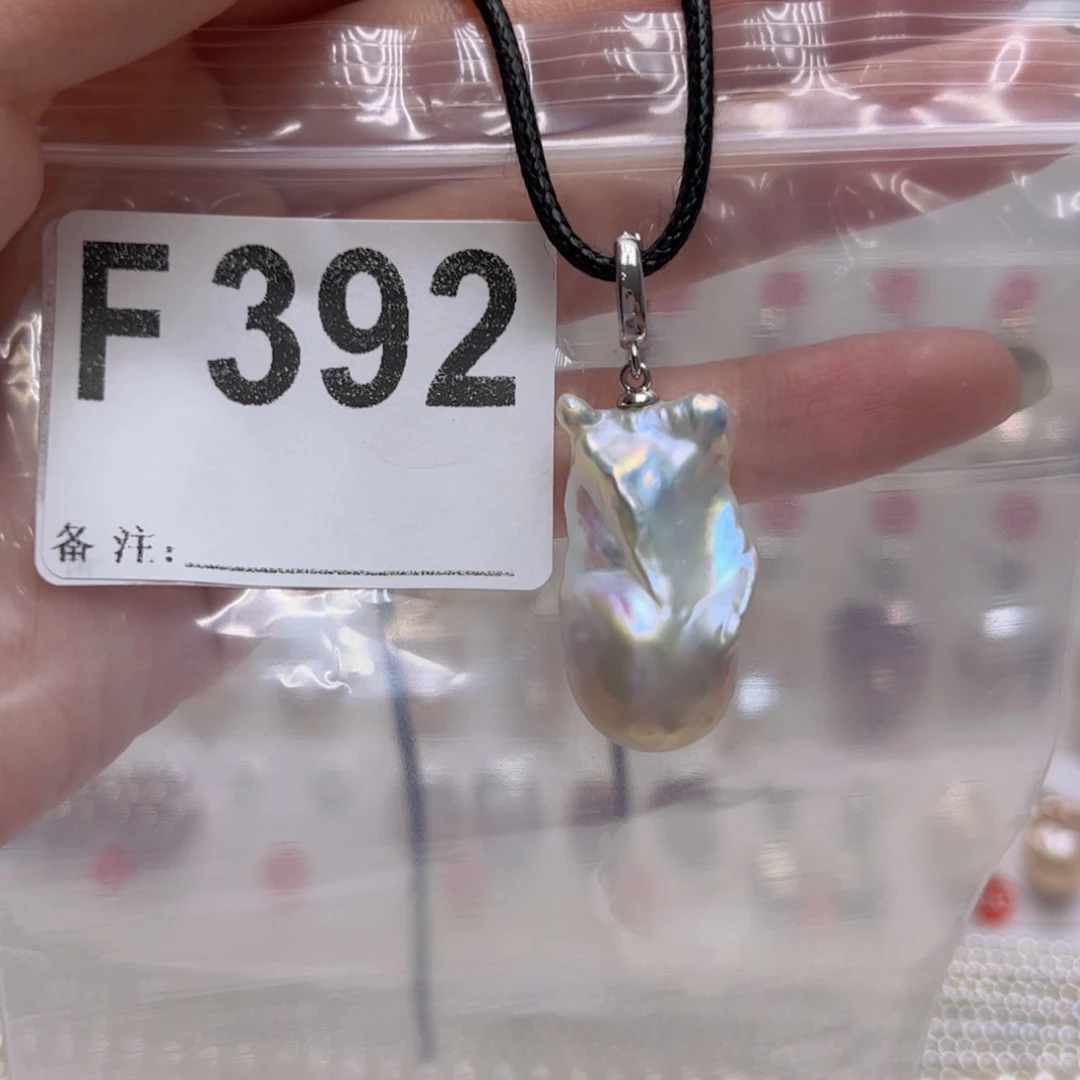 颈饰未镶嵌淡水珍珠