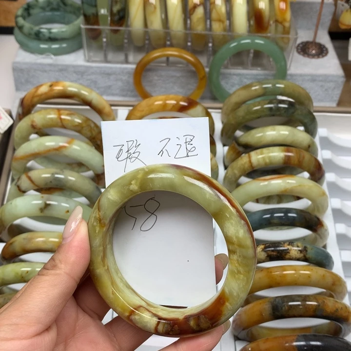 未镶嵌蛇纹石玉手镯