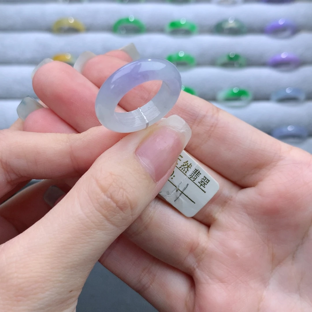 翡翠未镶嵌戒指戒指