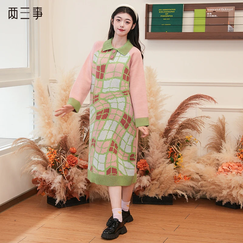 两三事逆转梦境女装禅意仙气飘飘 秋季新款复古格子毛衣裙连衣裙