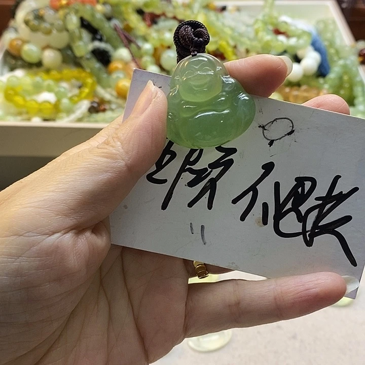 未镶嵌蛇纹石玉手镯九*