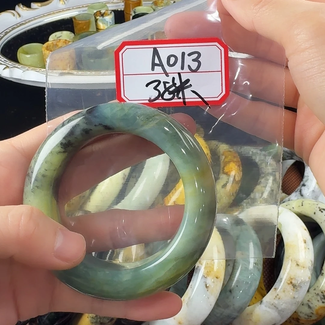 ****奇蛇纹石玉合金戒指