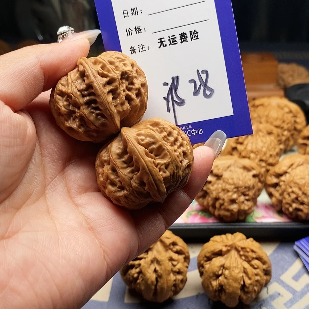 【闪购商品】文玩核桃把件阿***车文玩核桃28