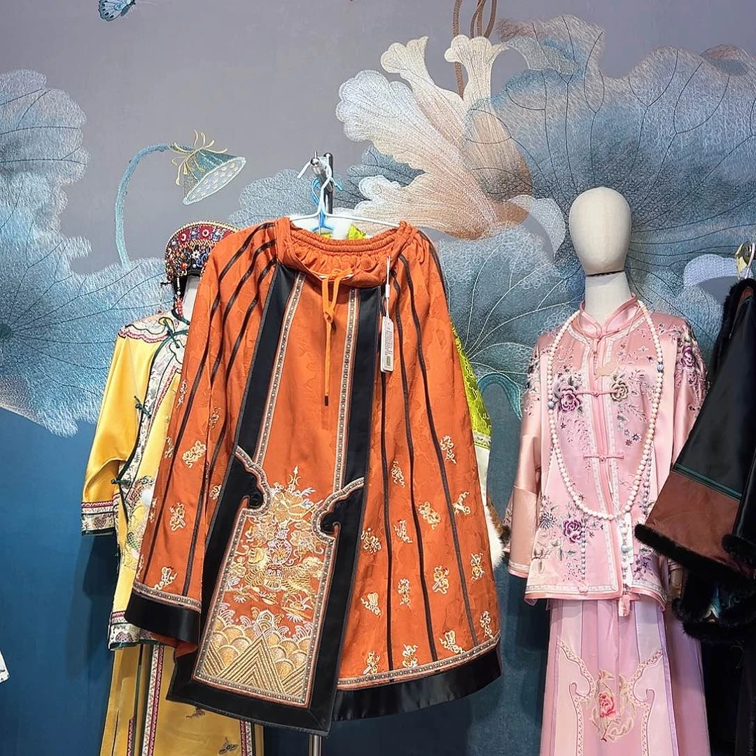 马面裙橙色醋酸海水纹