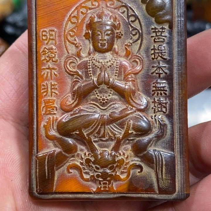 滴血莲花菩提吊坠