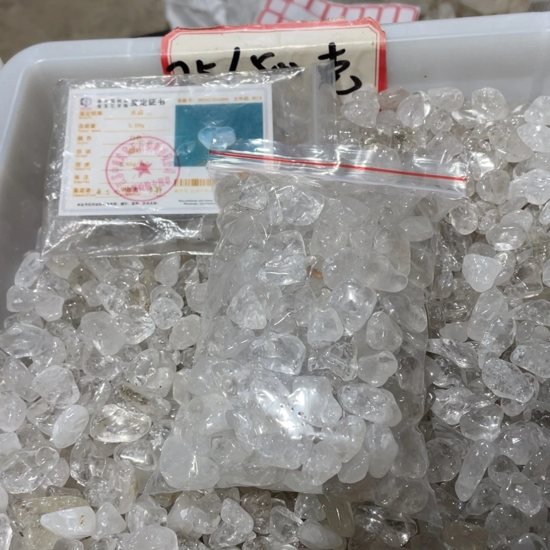 未镶嵌水晶大型摆件（非配饰）