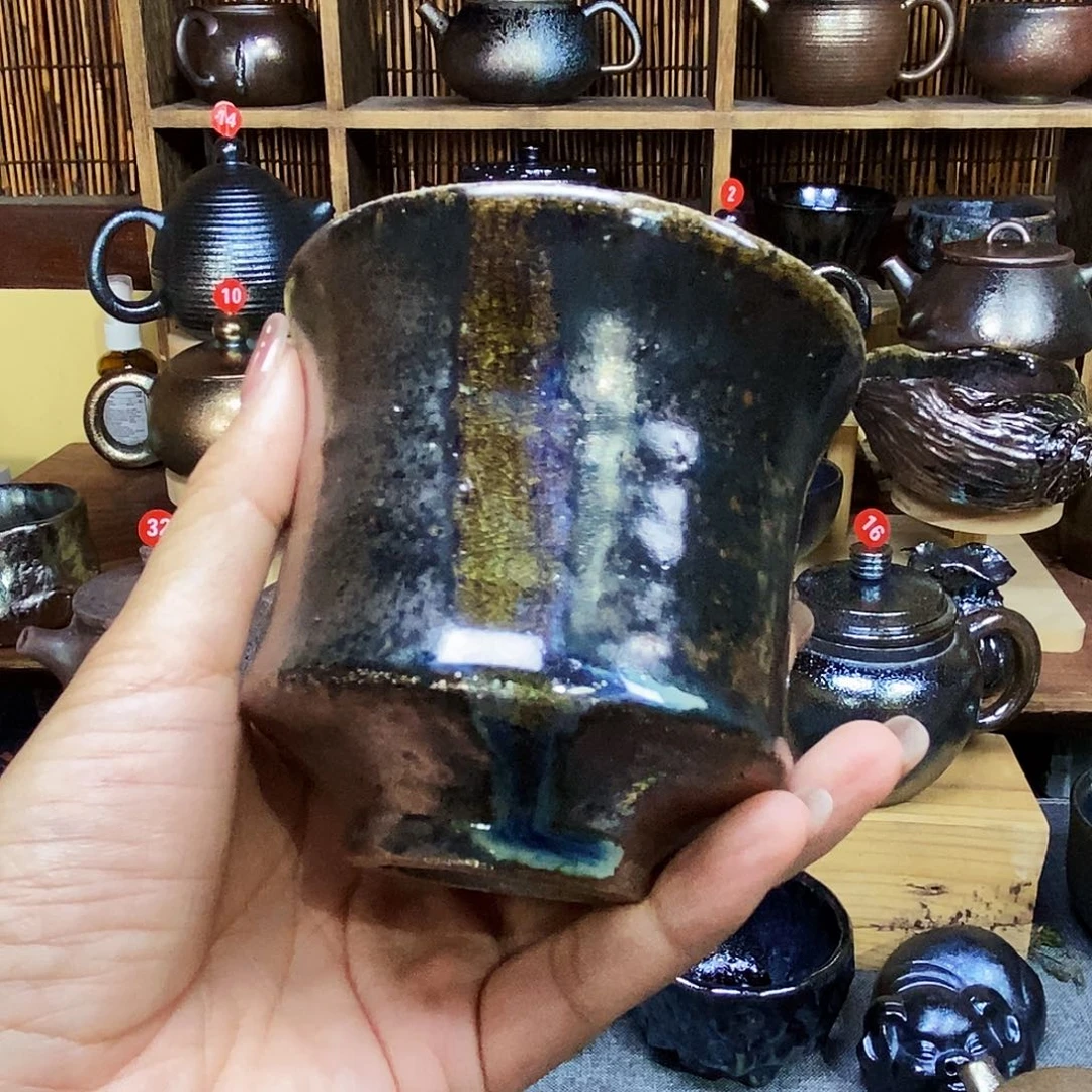 @*红云南建水柴烧主人杯