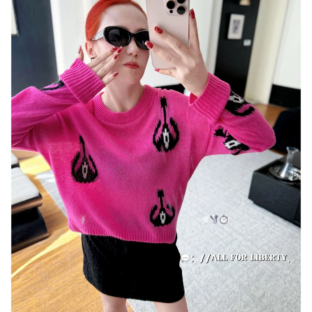 【胡子小妞】 艾特莱斯花纹毛衣 258882