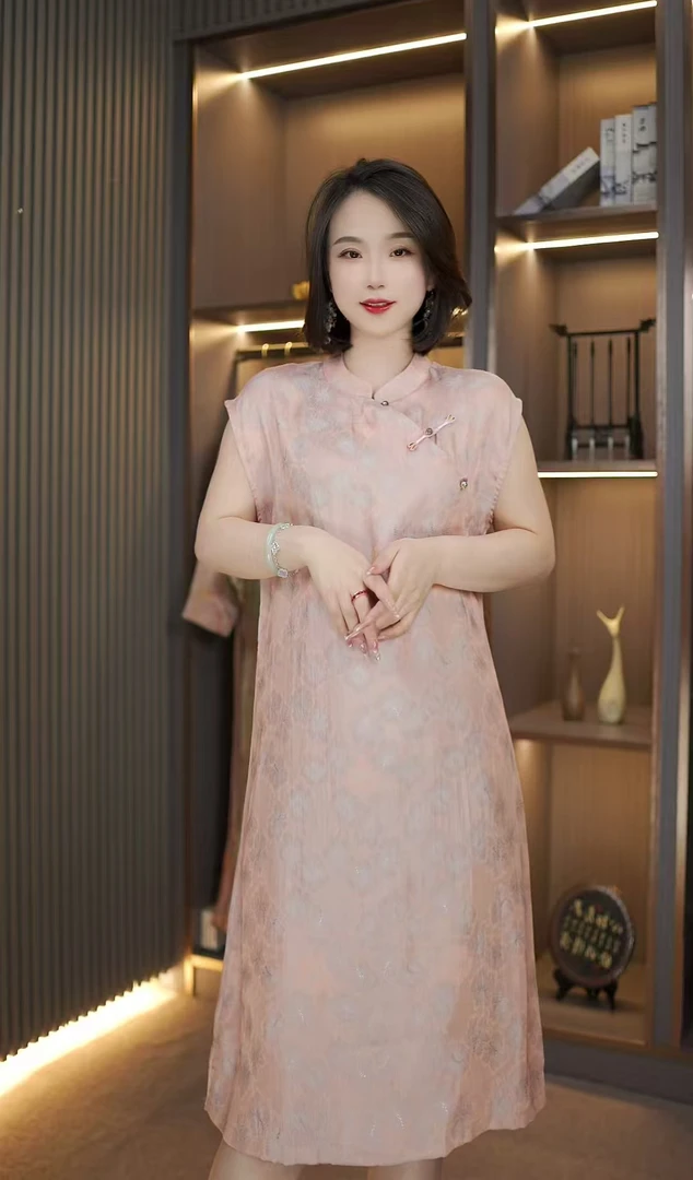 心语-小众短袖粉色清冷感新中式国风连衣裙