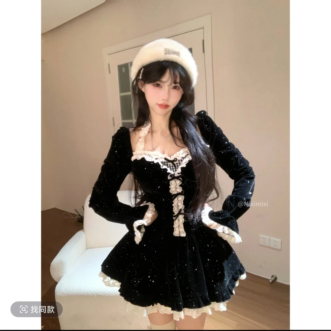 圣诞年会小黑裙冬季收腰显瘦甜美法式小个子蕾丝拼接丝绒连衣裙女