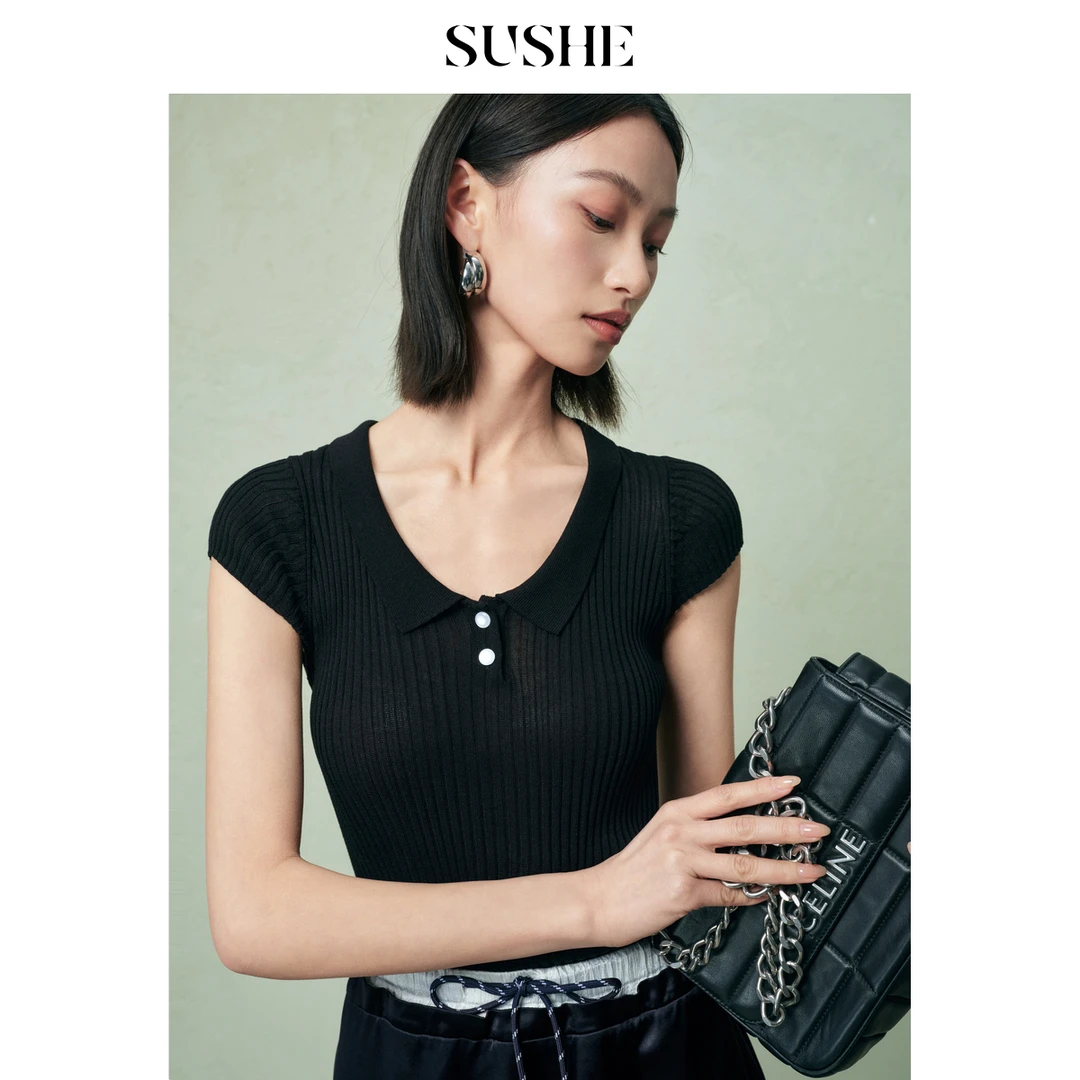 束皙SUSHE 云悠 至简主义 坑条Polo领修身多色针织短袖上衣女夏季