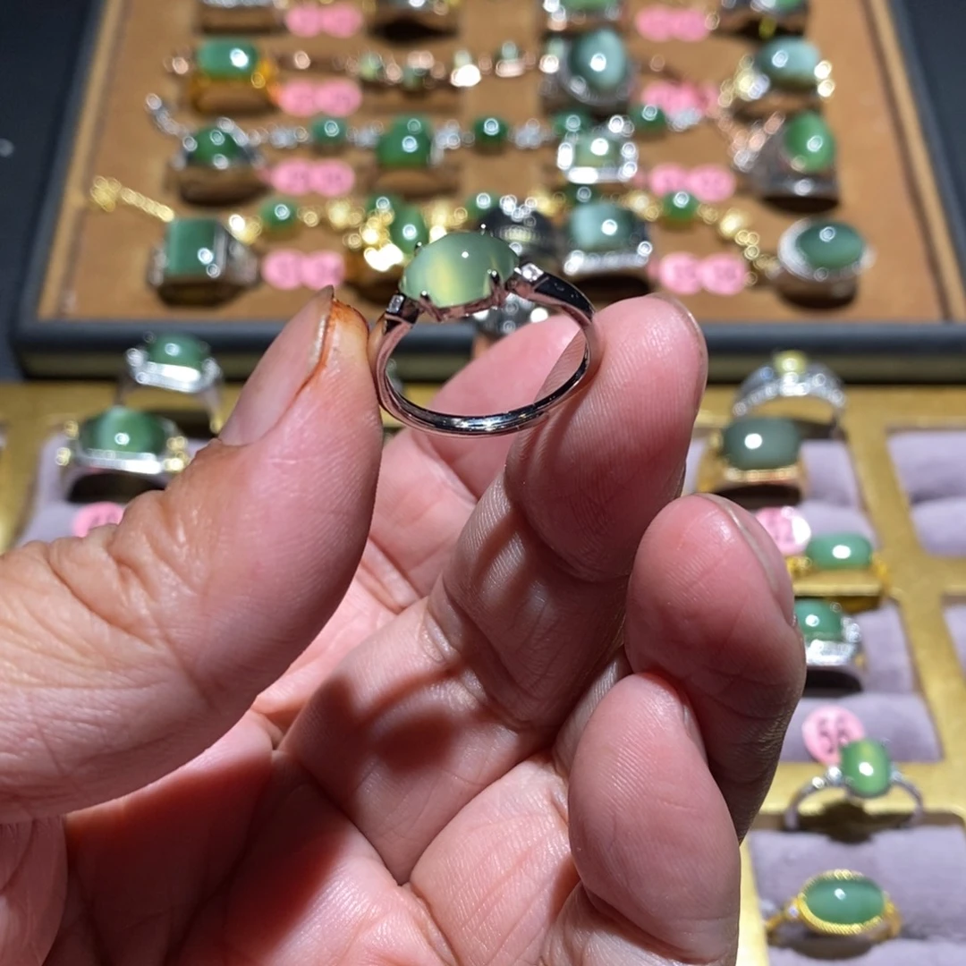 和田玉（碧玉）戒指未镶嵌