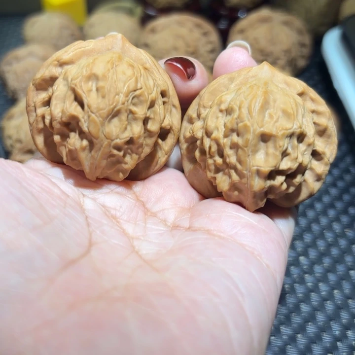 吊坠文玩核桃41图图一对核桃