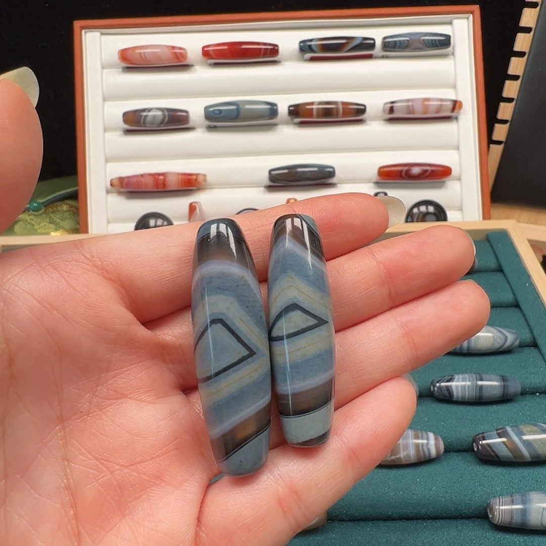 玛瑙/玉髓颈饰未镶嵌安*