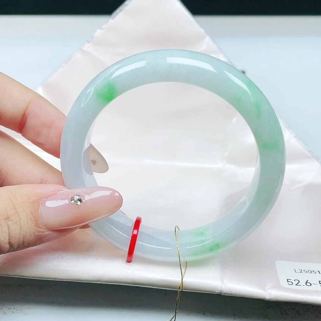 翡翠未镶嵌手镯 正圈52+