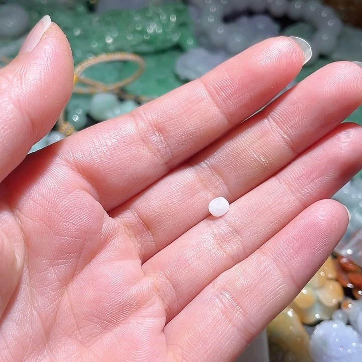 颈饰未镶嵌翡翠B****s天