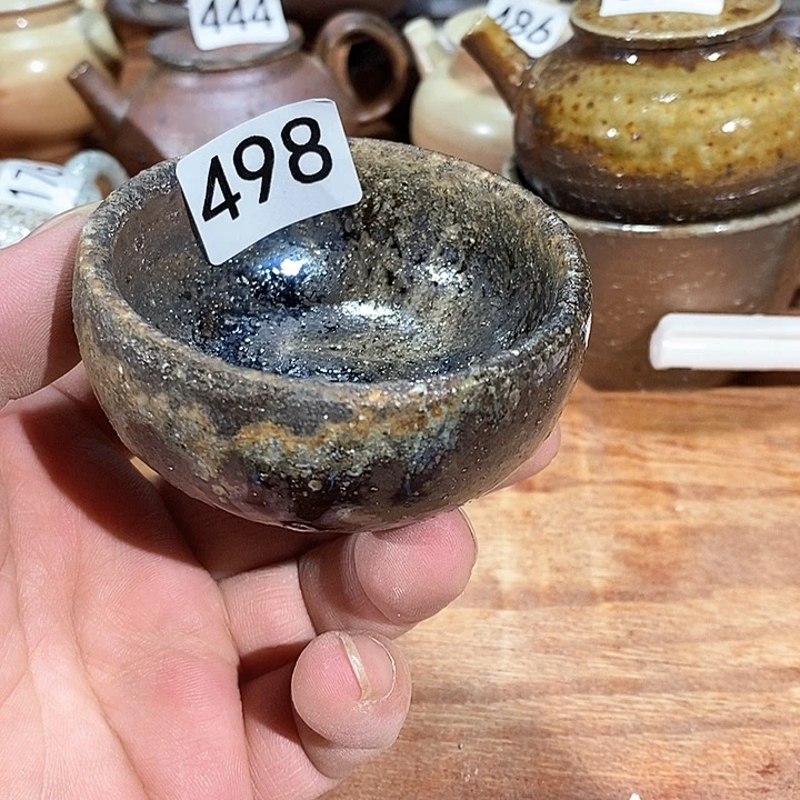 我们的确是一个人的