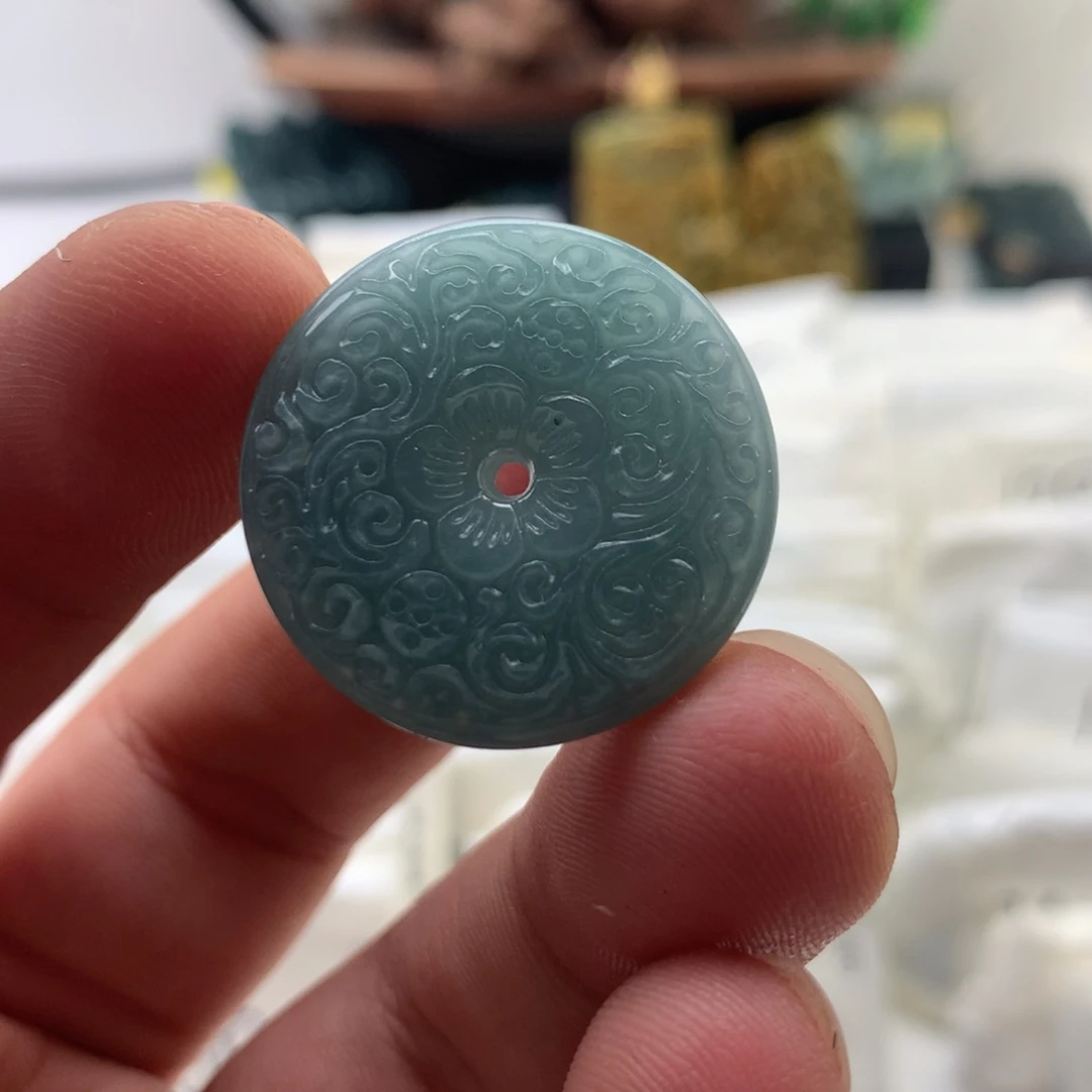 颈饰未镶嵌翡翠扣子