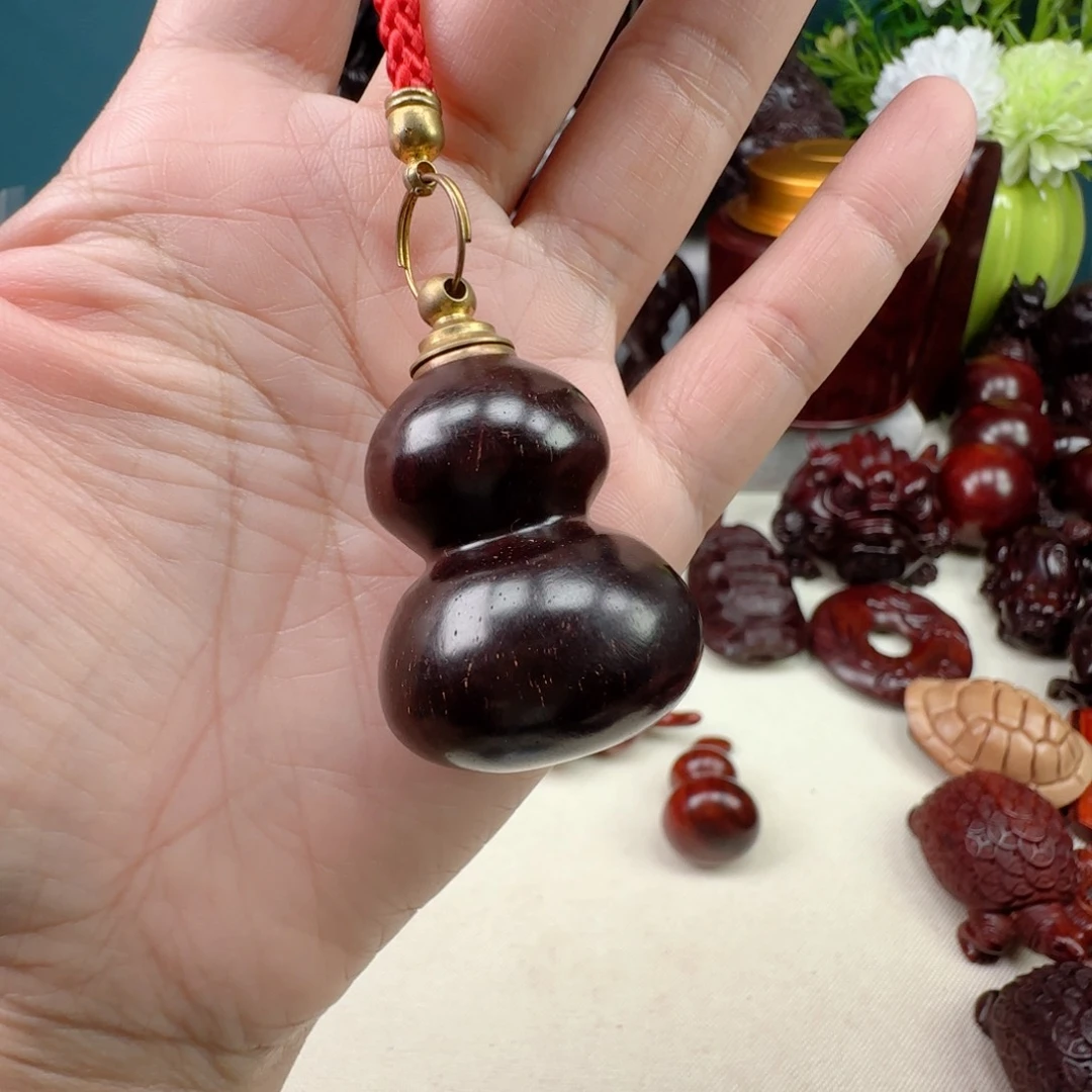 三***爷小叶紫檀把件葫芦