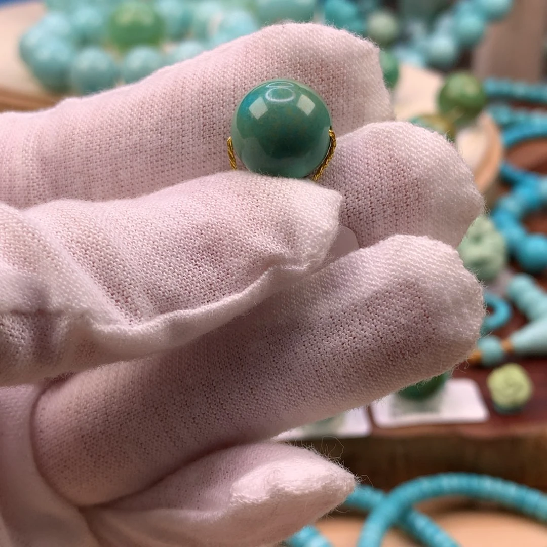 绿松石未镶嵌珠宝奇石高瓷绿圆珠12.3mm