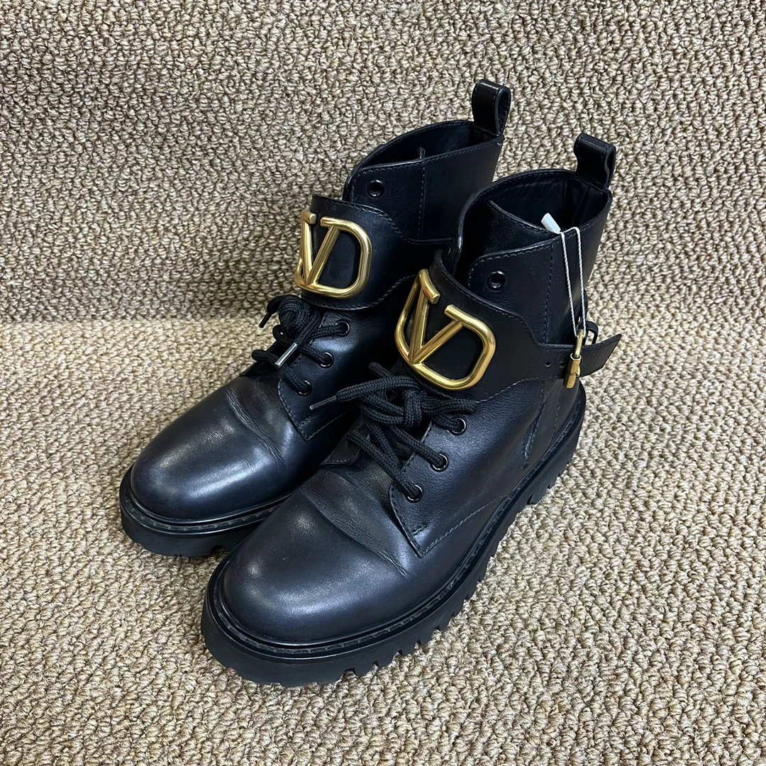 95新 Valentino/华伦天奴 蔚蓝/短靴/38.5码/LZ0425P991