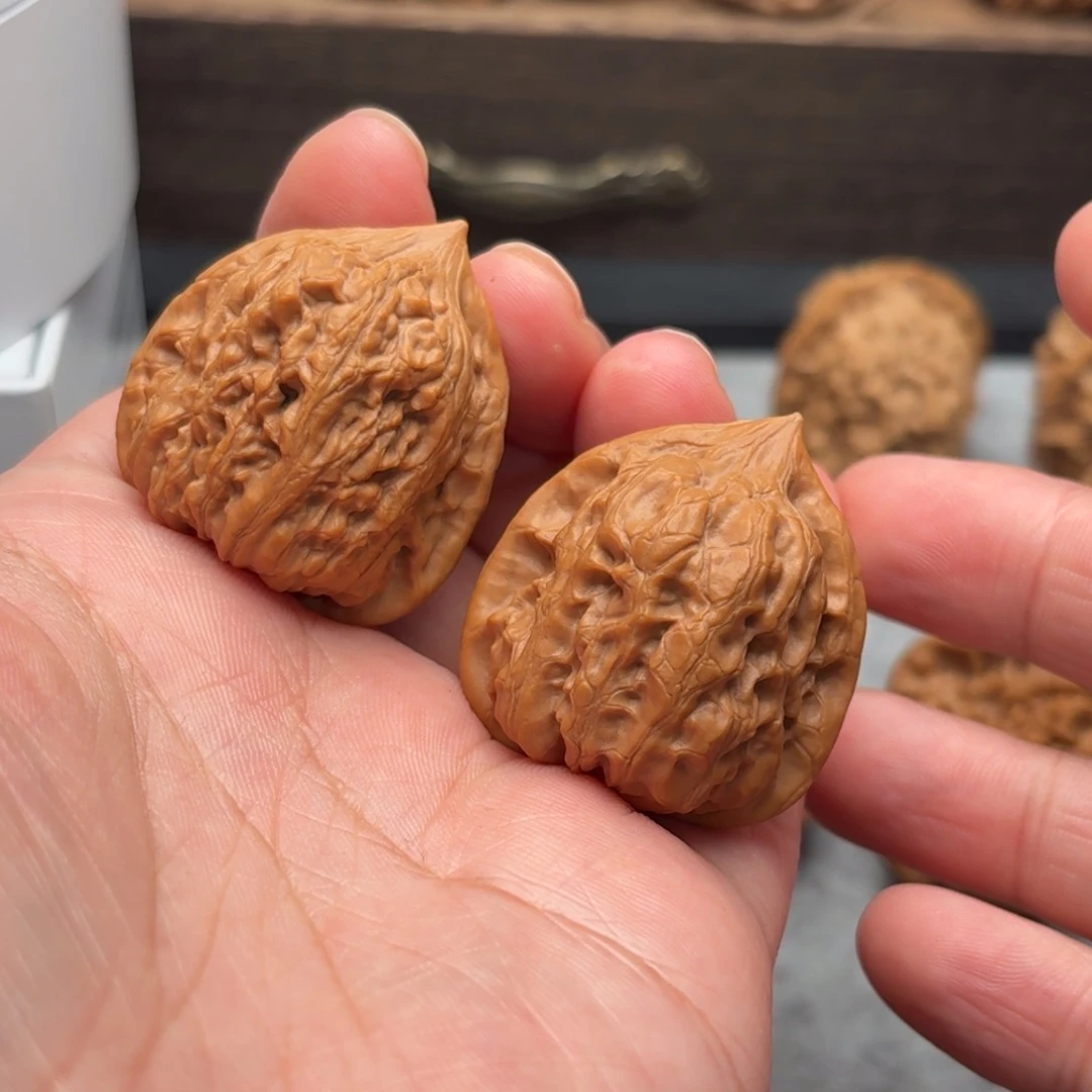 文玩核桃吊坠太行小将军【3301】