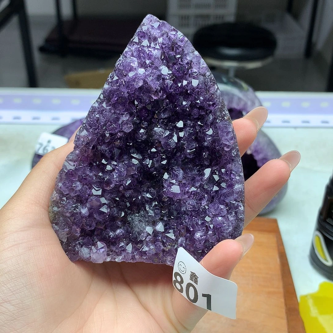 未镶嵌大型摆件（非配饰）水晶