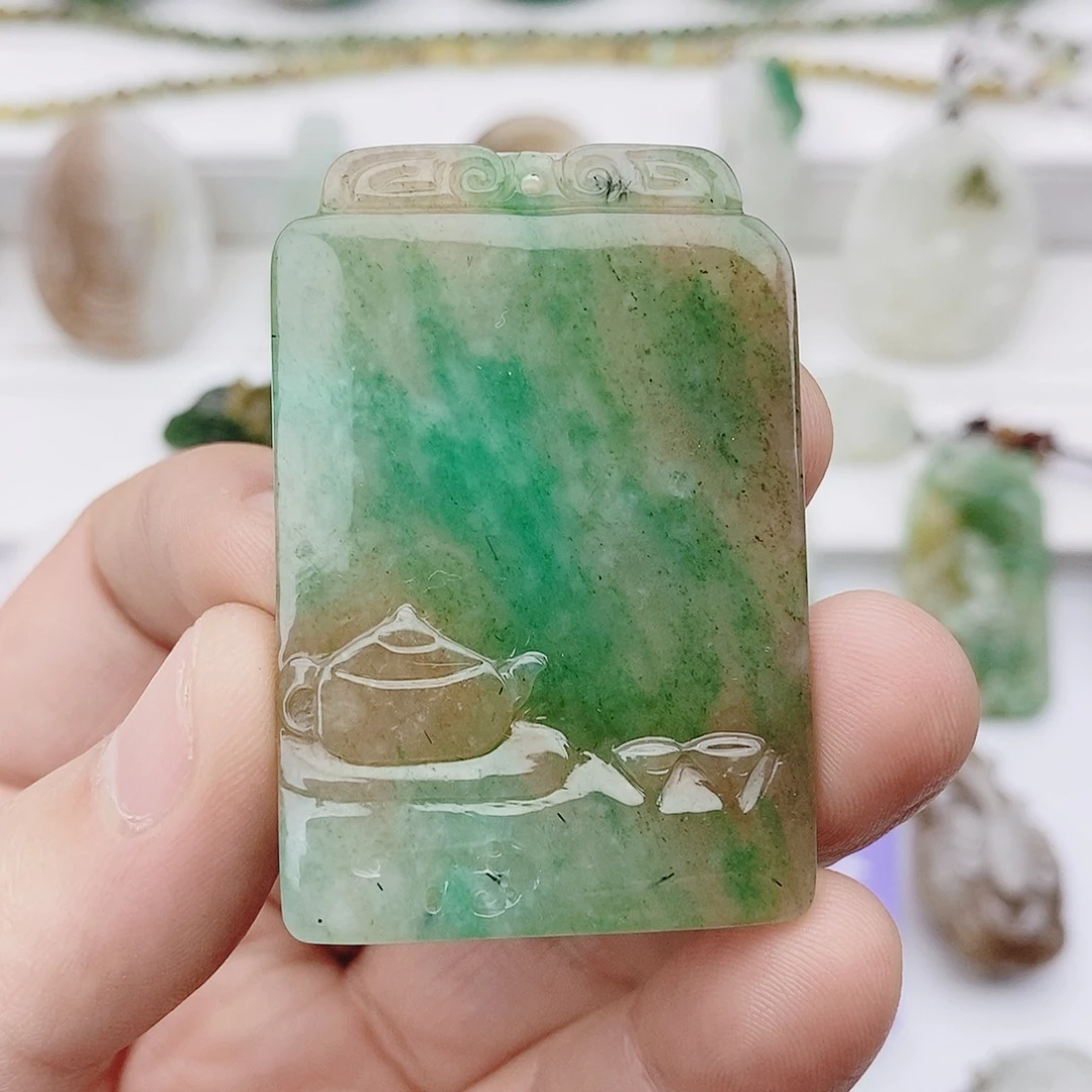 大***1独山玉未镶嵌颈饰