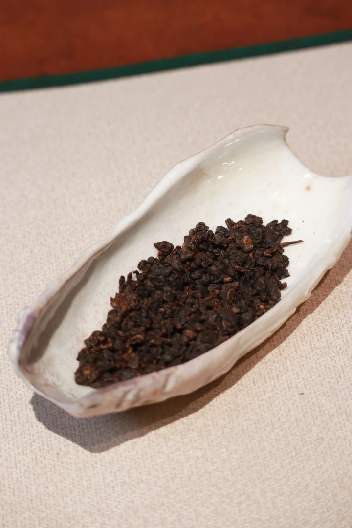 【稀缺老茶】1995年台湾高山乌龙茶杉林溪产区 谢江林茶庄