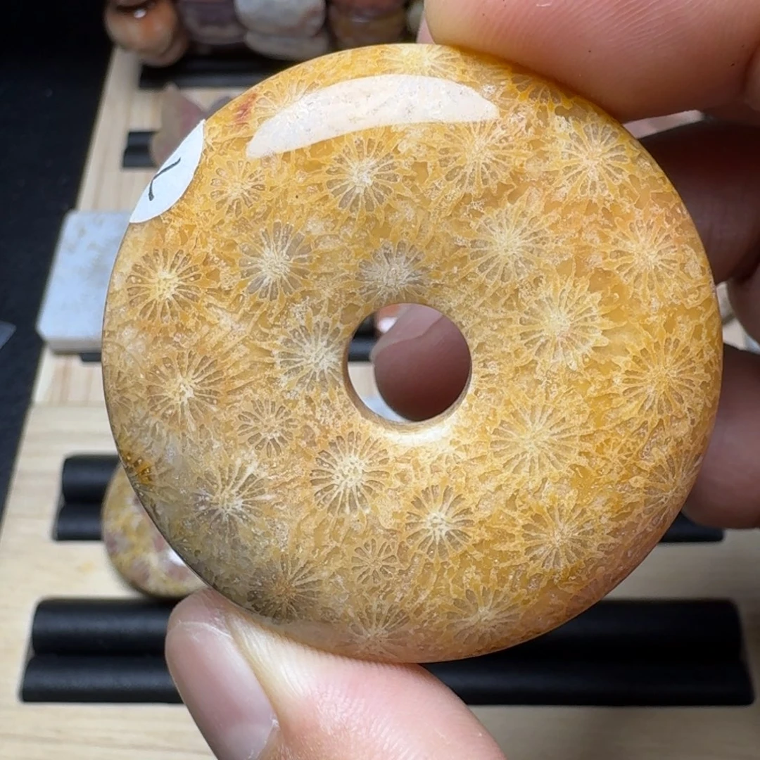 硅化玉未镶嵌纯天然色有机玉石保真色