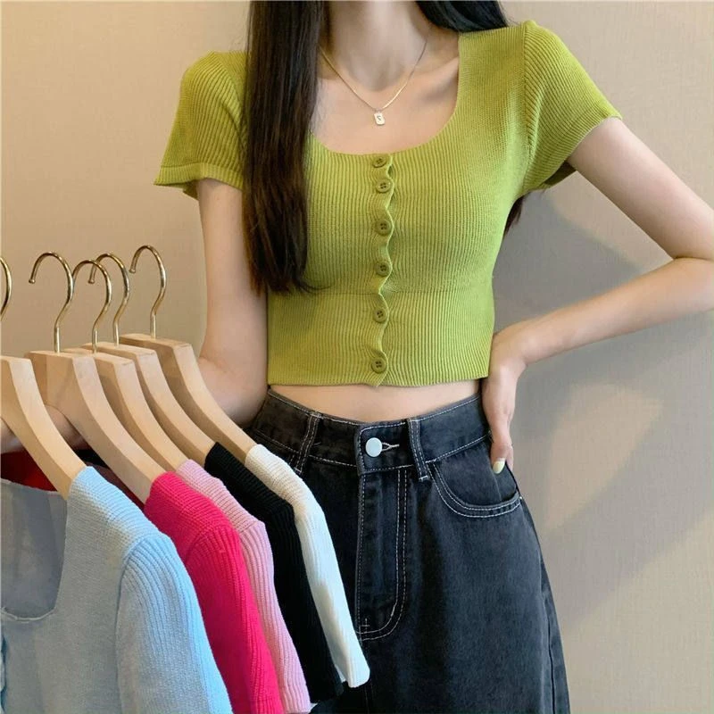 白色方领彩虹扣短袖针织衫女薄款夏季设计感小众修身百搭短款上