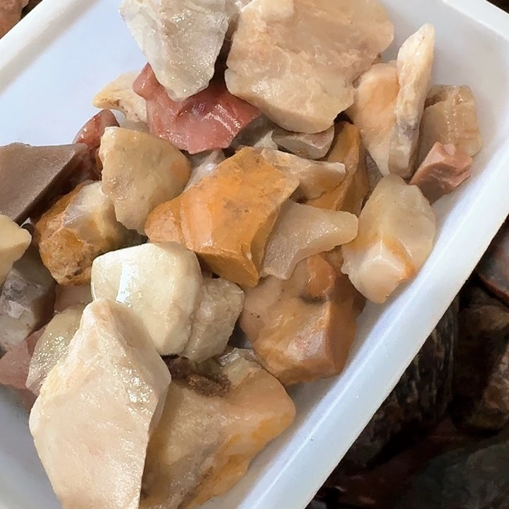 寿山石巴林石这种