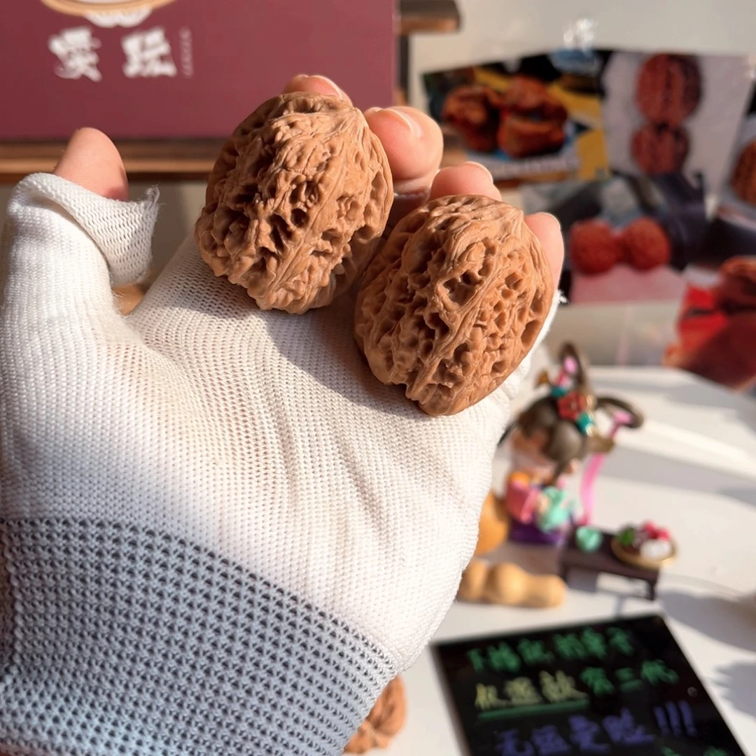 文玩核桃吊坠西北48g