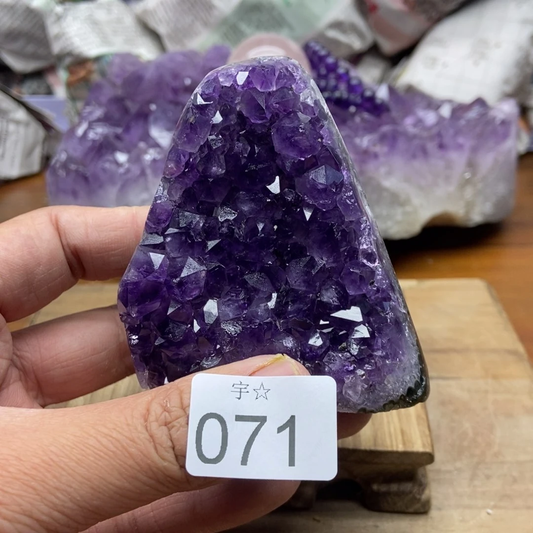 紫晶大型摆件（非配饰）未镶嵌