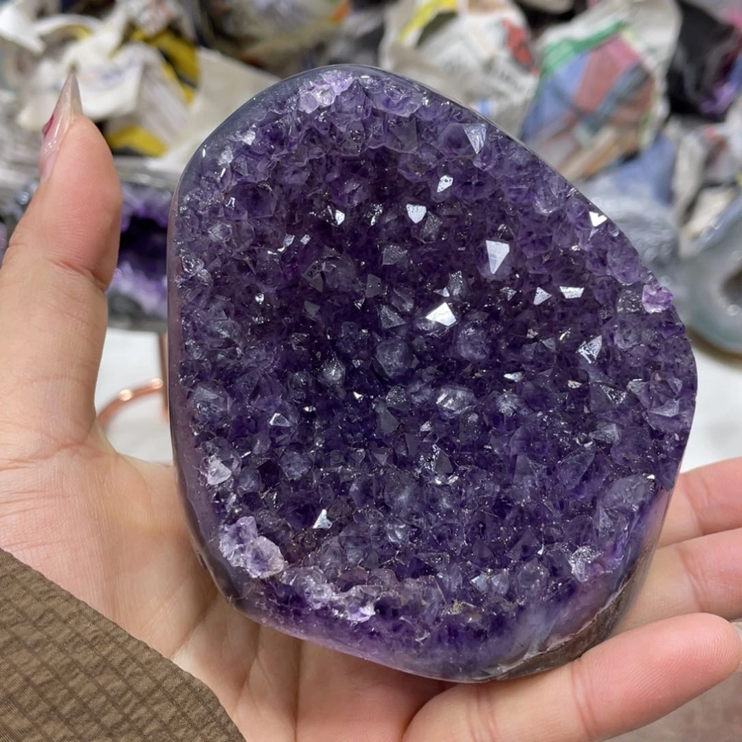 紫晶大型摆件（非配饰）未镶嵌