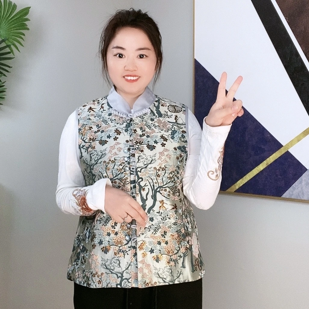 【重工刺绣】春秋新款新中式国风马甲背心外穿高档复古盘扣坎肩上衣