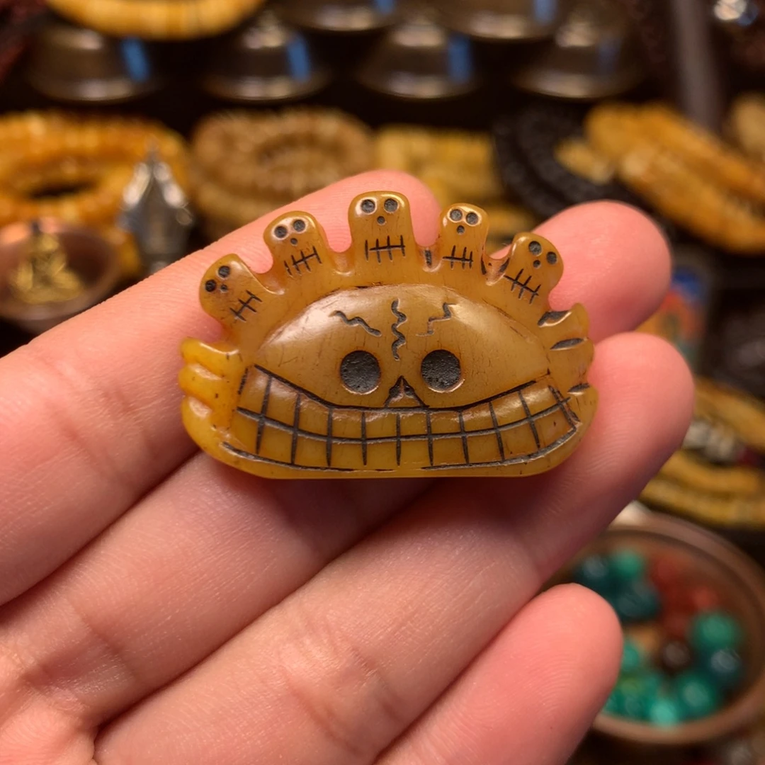 泥塑娘啦擦擦骰子