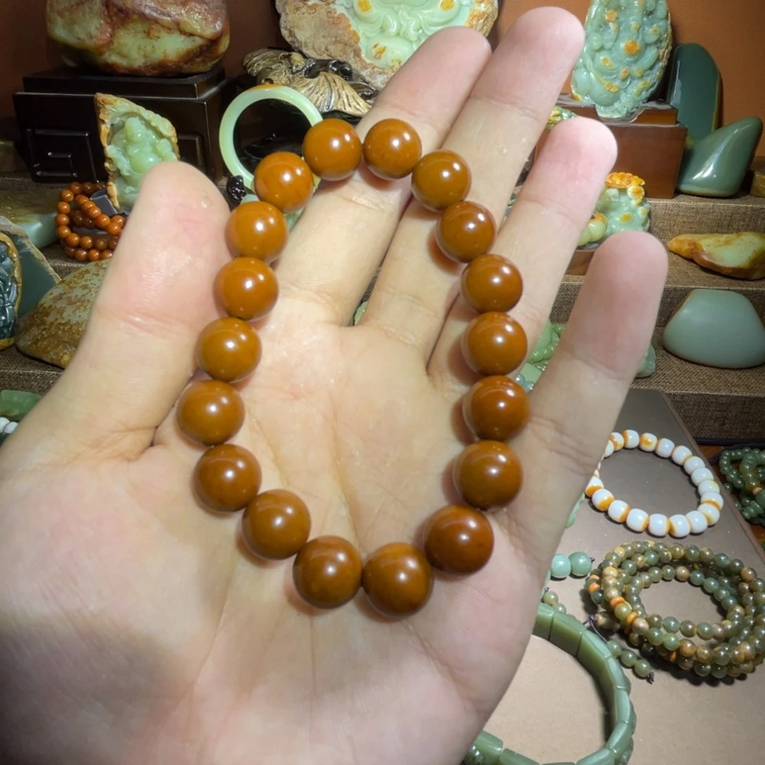 透闪石质玉手链 卡12 皮未镶嵌