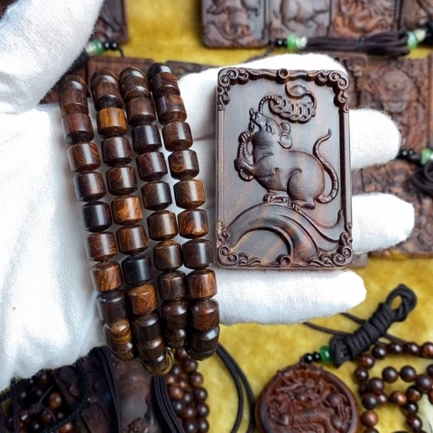 黄花梨/降香黄檀吊坠兆*黄花梨黄花梨