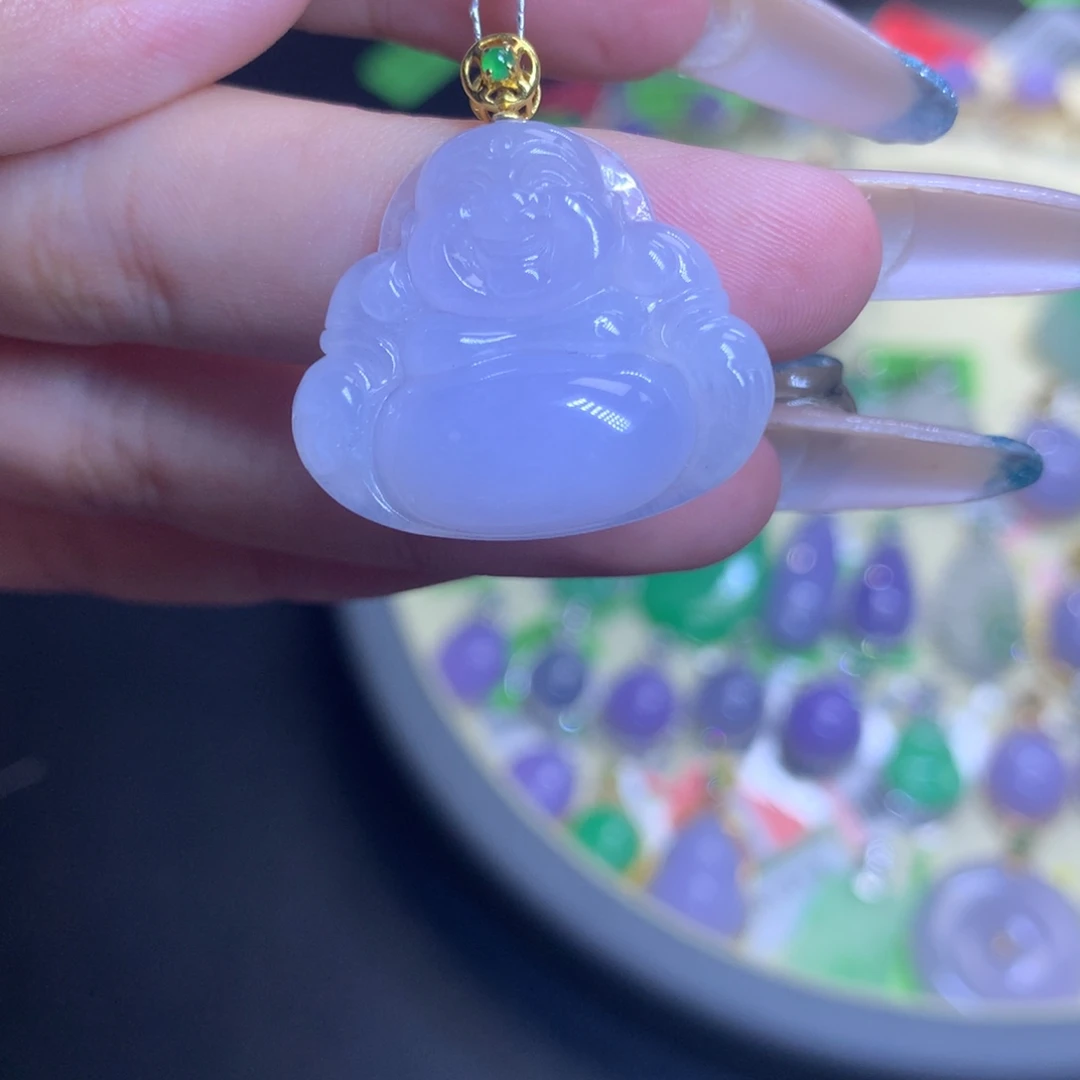 颈饰18K金镶嵌翡翠天然