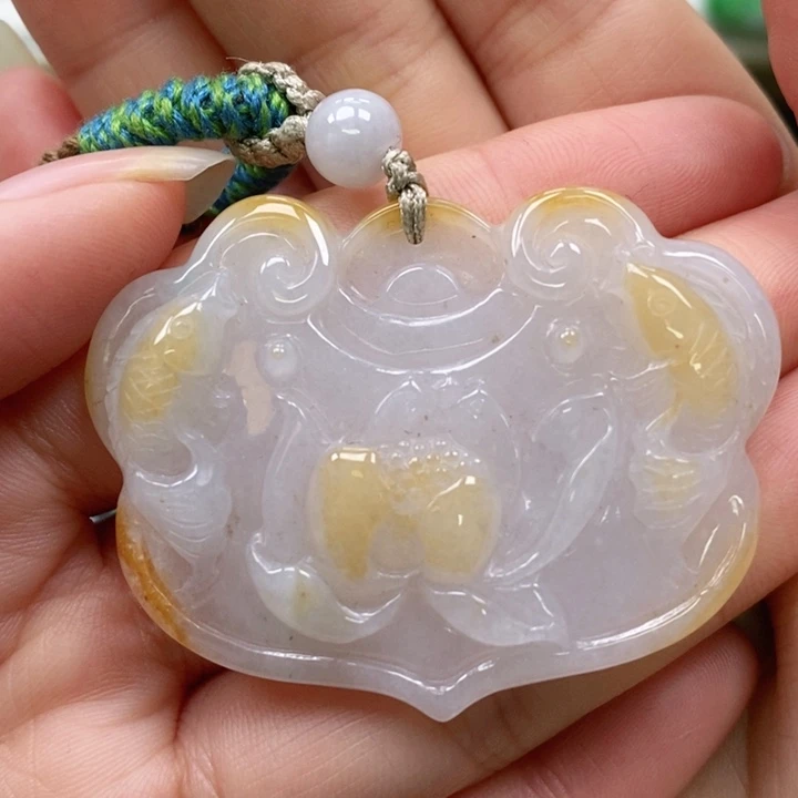 翡翠未镶嵌颈饰吊坠